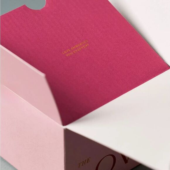 Anthropologie NIB The Loved Woody Salted Moss & Lavender Glass Candle - Picture 5 of 5